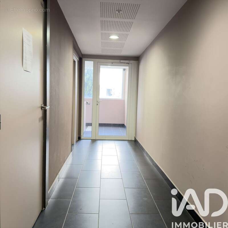 Photo 5 - Appartement à JUVIGNAC