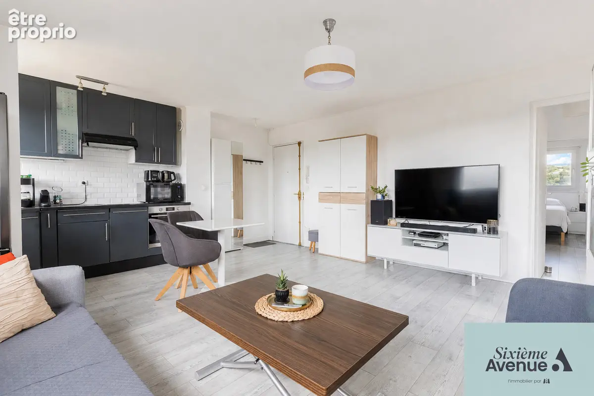 Appartement F2, dernier étage, très lumineux avec terrasse - photo 8