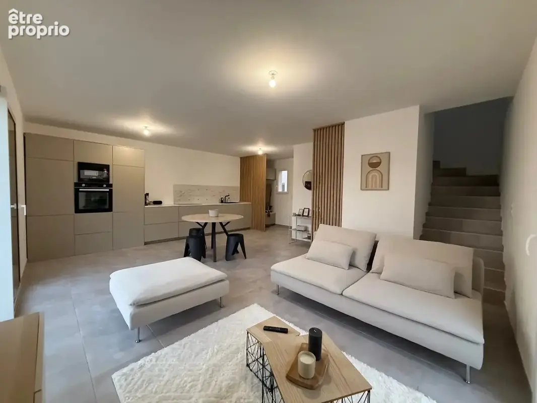 Photo Maison à Besse-Sur-Issole au prix de 289 000€