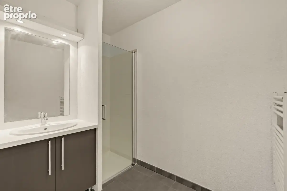 En exclusivité ! À vendre, appartement T2 de 42 m2 en rez-de-chaussée, situé dans le secteur de Grand Selve. - photo 11