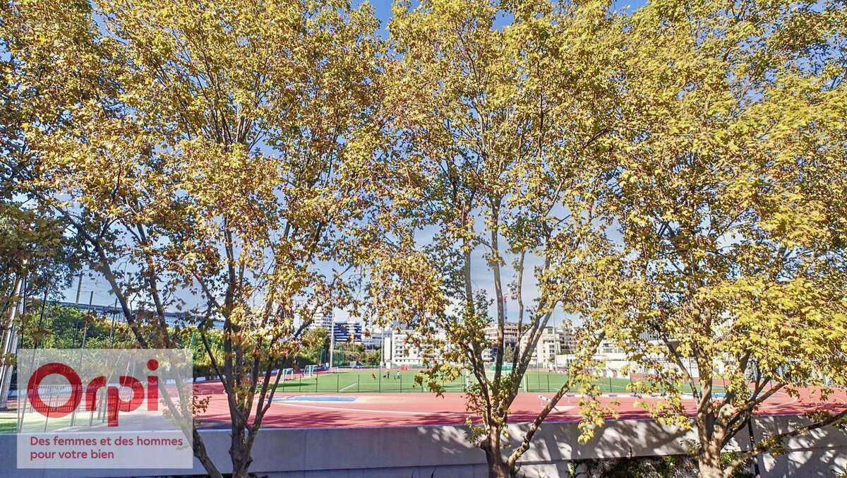 Appartement à ISSY-LES-MOULINEAUX