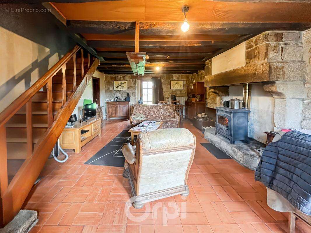 Maison à SAINT-SYLVESTRE