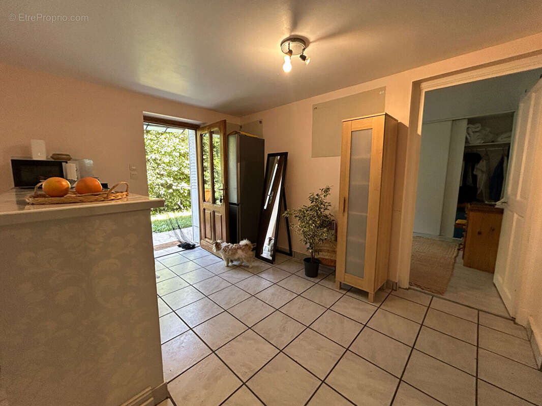 Appartement à GUILHERAND-GRANGES