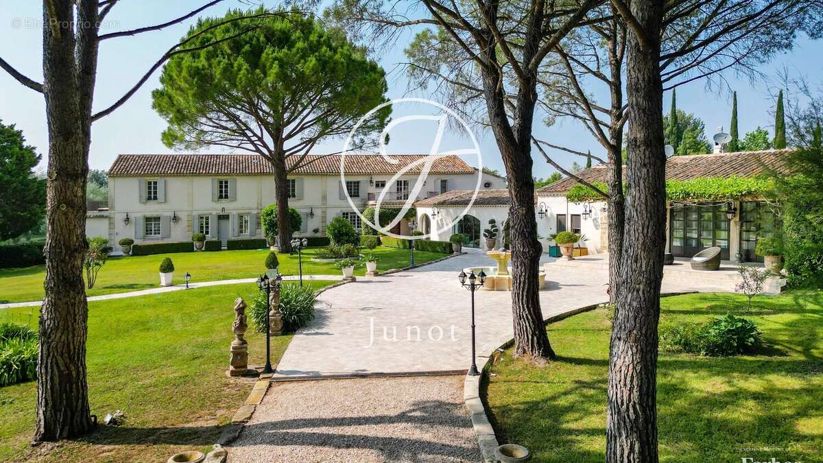 Maison à ARLES