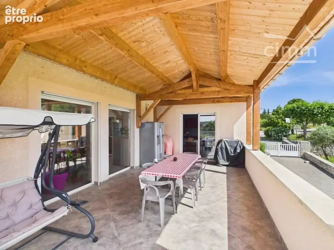 Tènement coeur du village Chauzon, 3 appartements de standing - photo 10