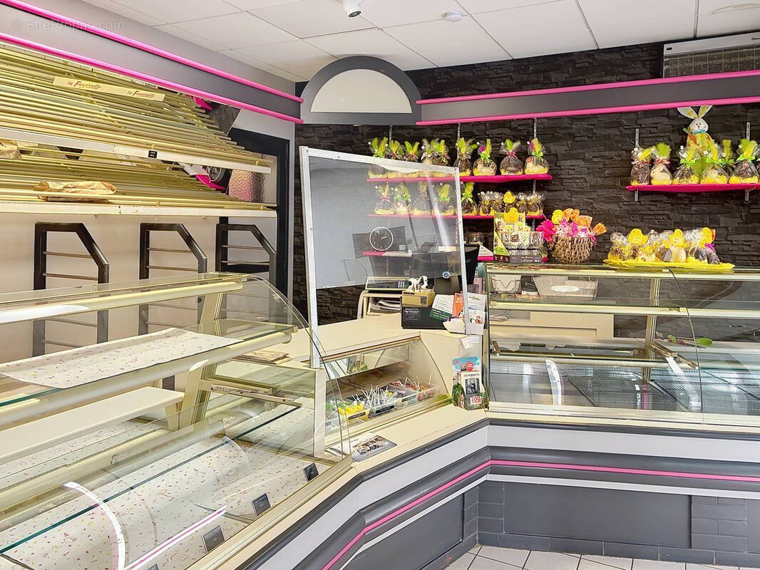 Commerce à SOURDEVAL