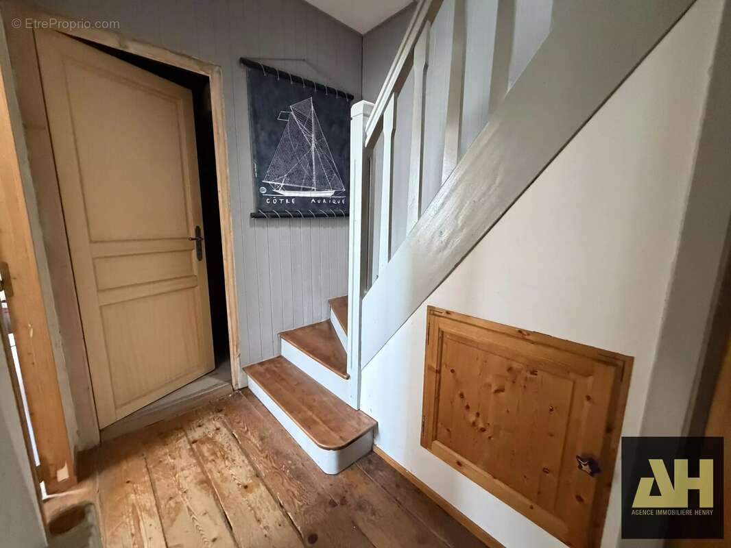 Maison à LE RELECQ-KERHUON