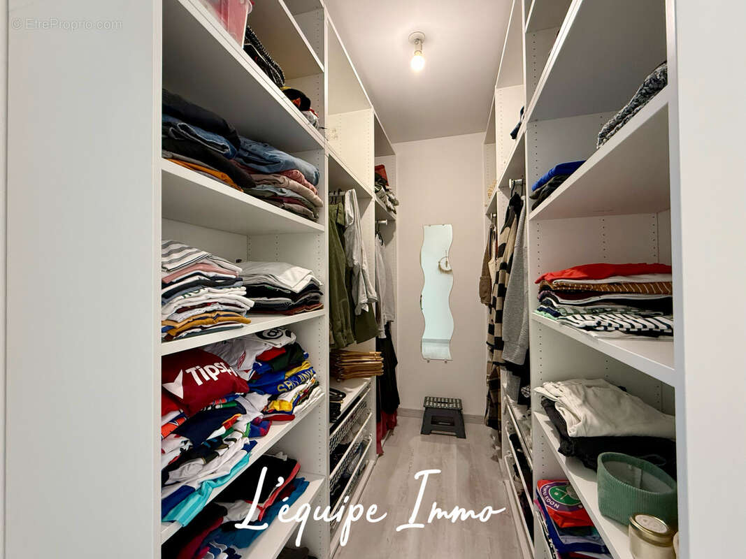 Maison contemporaine T5 de 120m2 sur 467m2 - photo 9