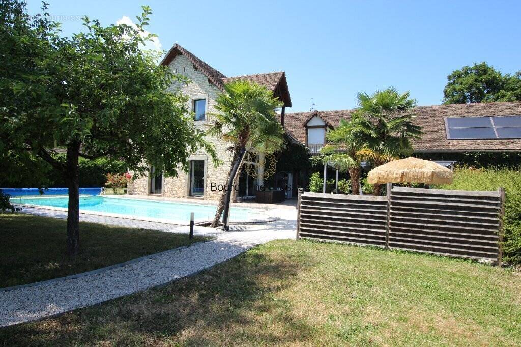 Maison à CHALON-SUR-SAONE