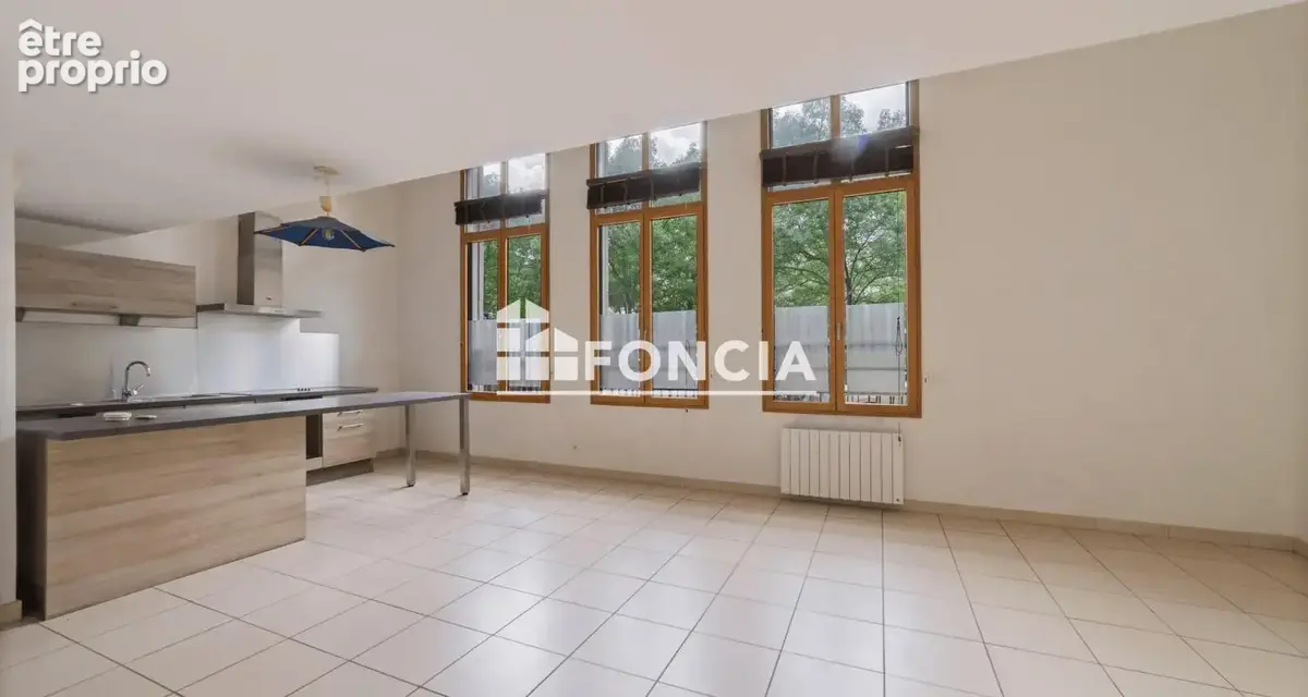 Appartement en Duplex, 3 chambres, Garage - Résidence récente - photo 2
