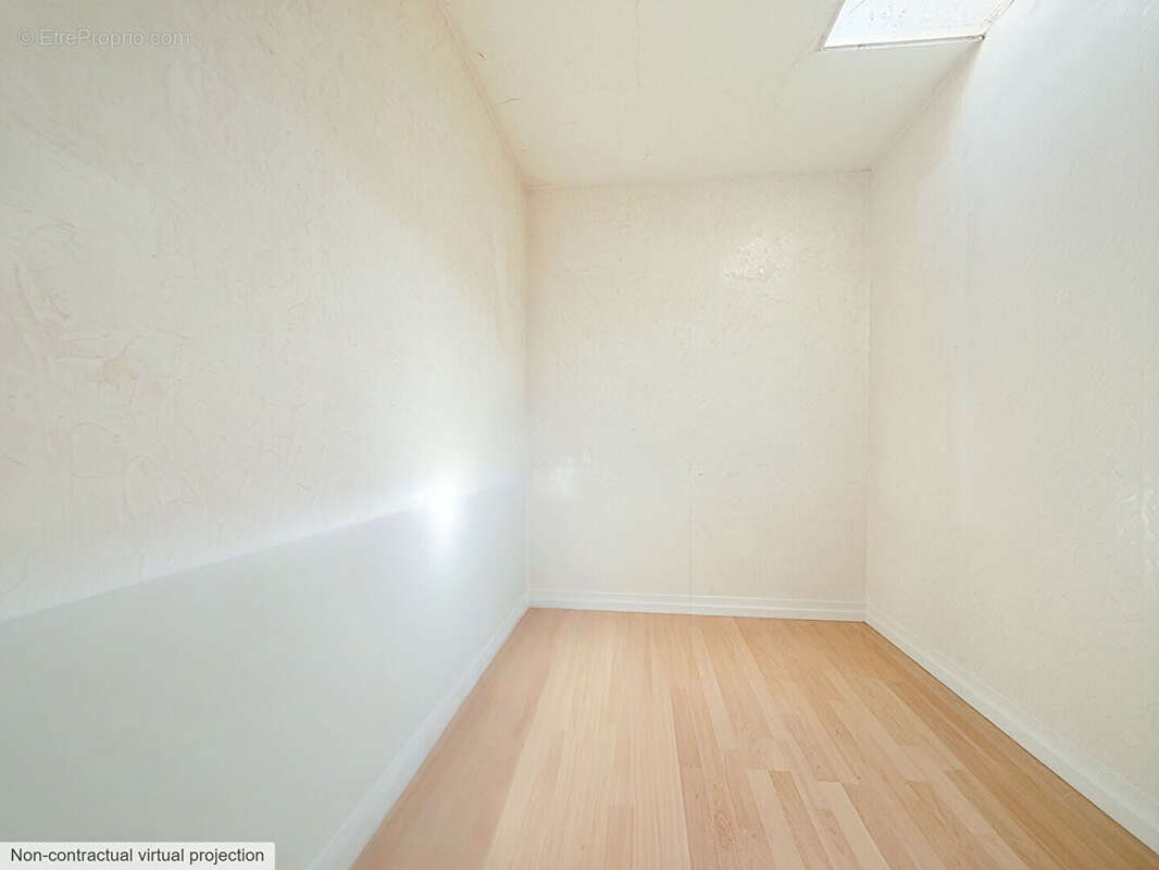 Appartement à PARIS-1E
