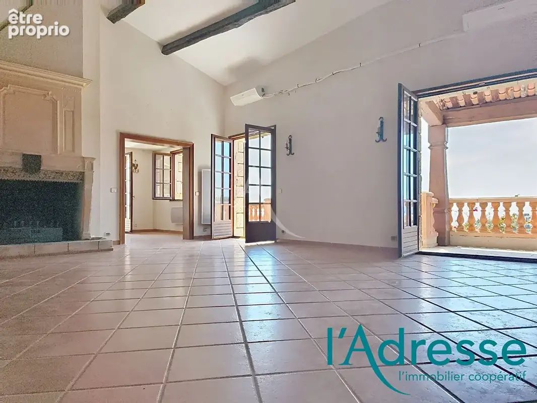Villa 6/7 pièces avec piscine, magnifique vue mer et iles ! - photo 3