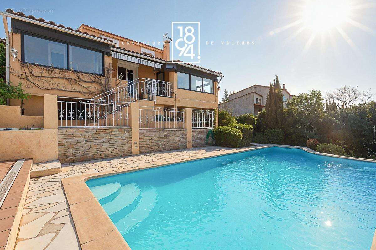 Maison à SAUSSET-LES-PINS