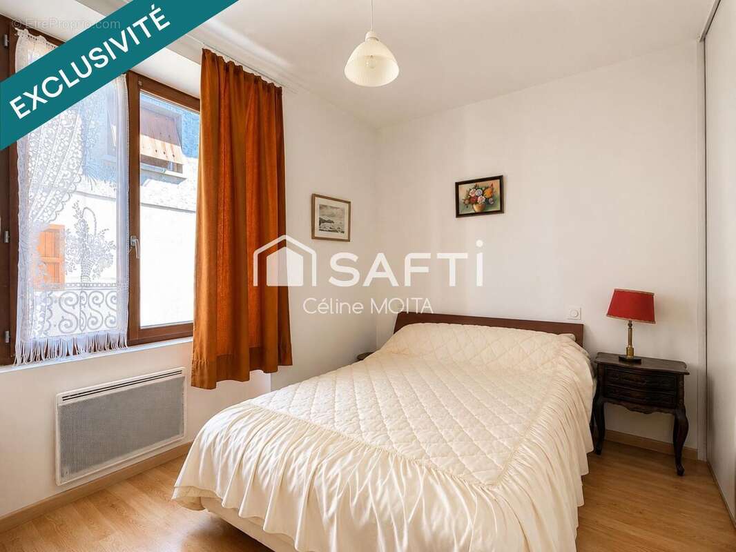 Maison 96 m² à Saint-Etienne-De-Saint-Geoirs  - photo 8