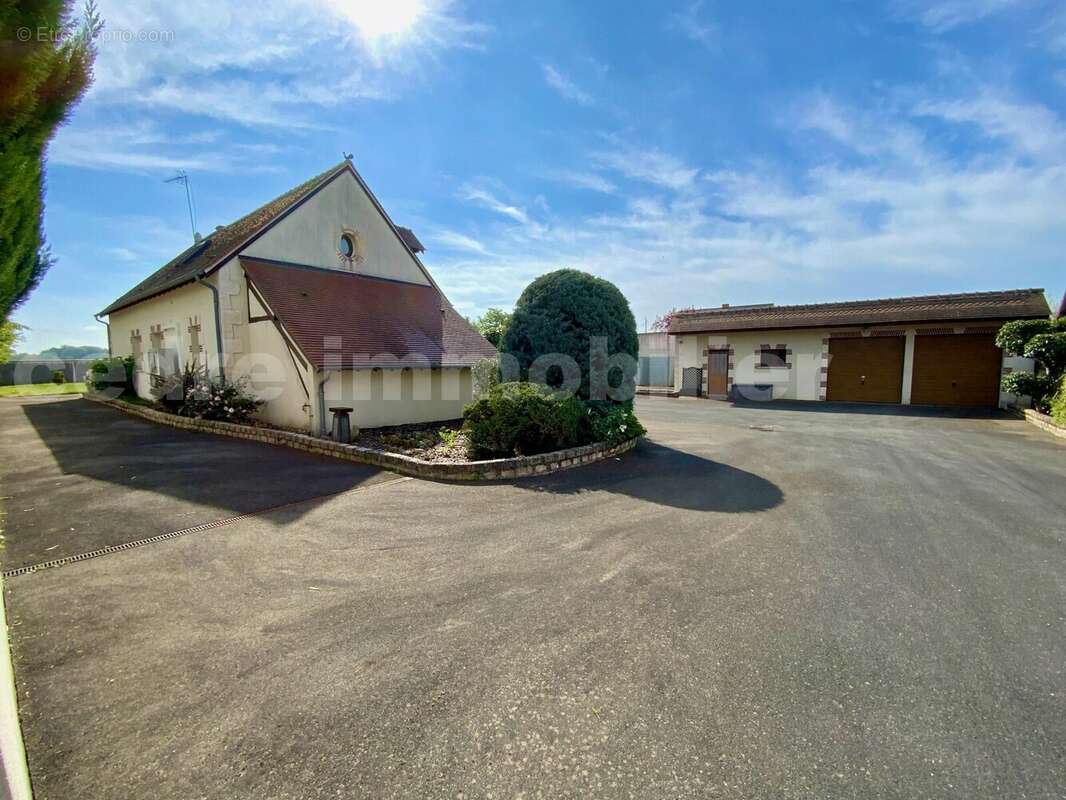 IMG_5061 - Maison à SAINT-HILAIRE-SAINT-MESMIN