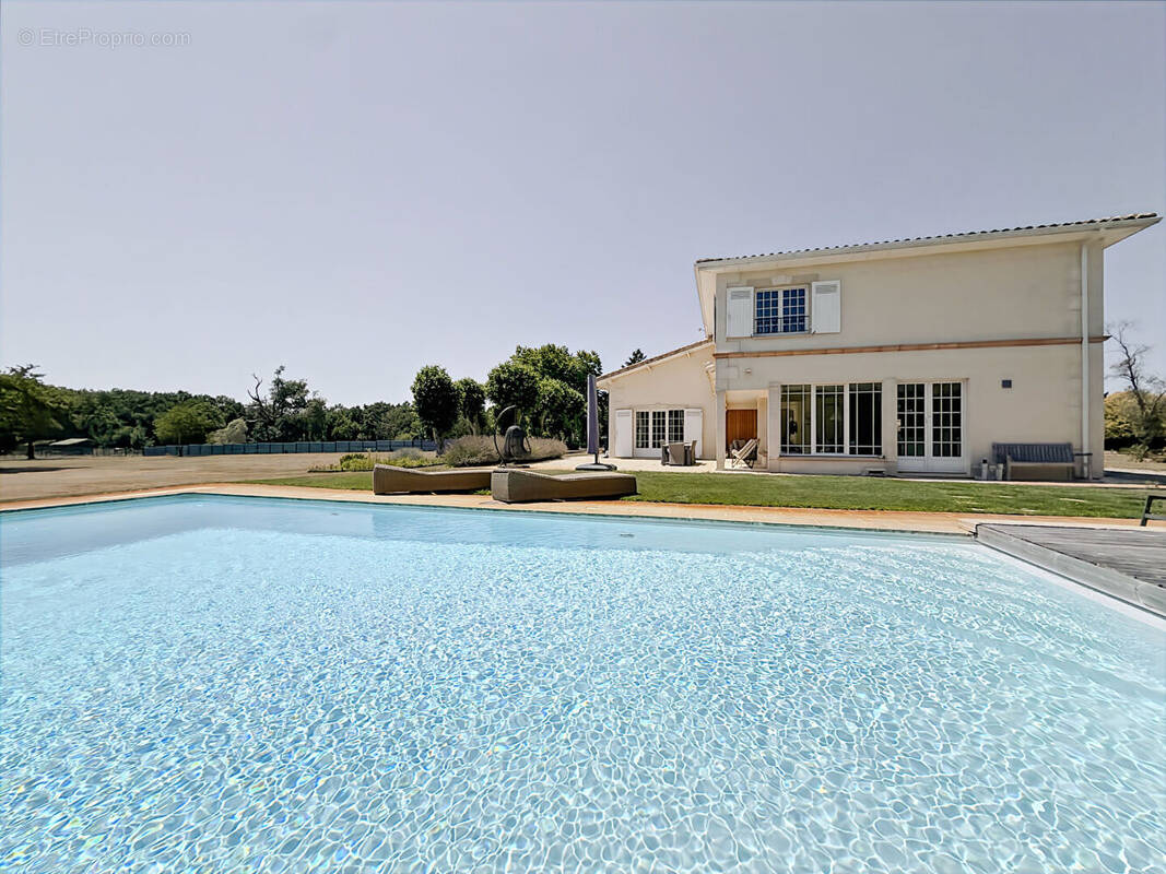 Maison à CESTAS
