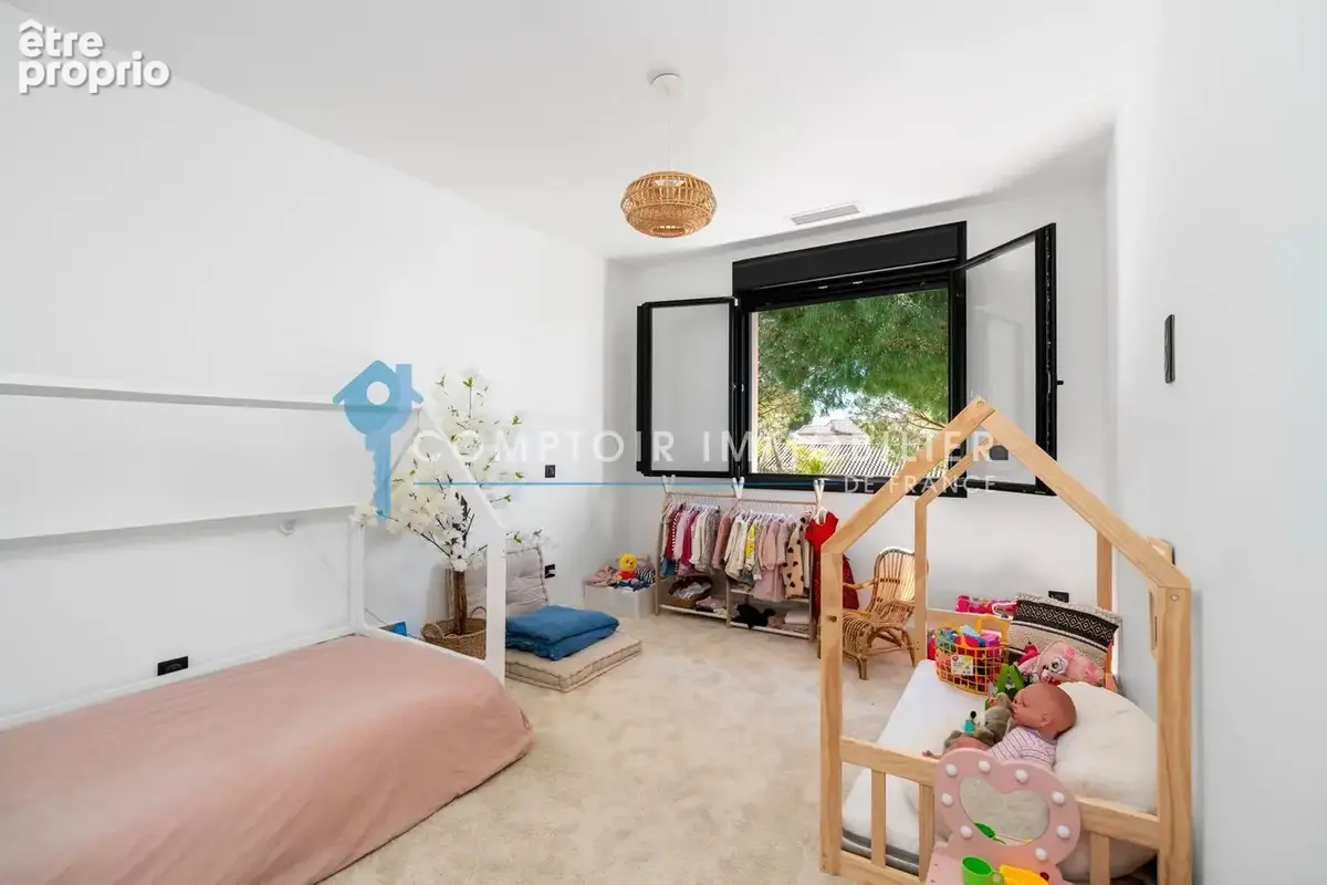 Dépt Hérault (34), à vendre PEROLS Maison P6 de 210m2 - Piscine - Parcelle de 950m2 - Studio Indépendant - photo 9