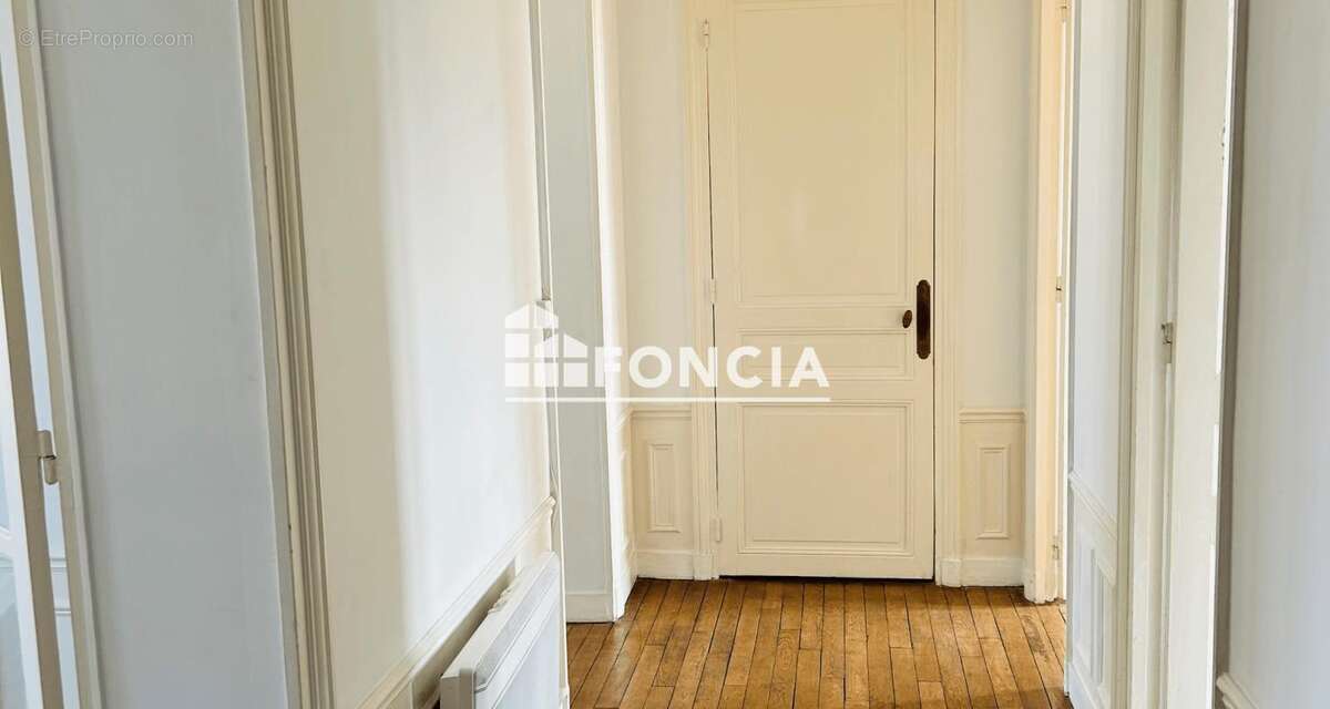 Appartement à SAINT-MANDE