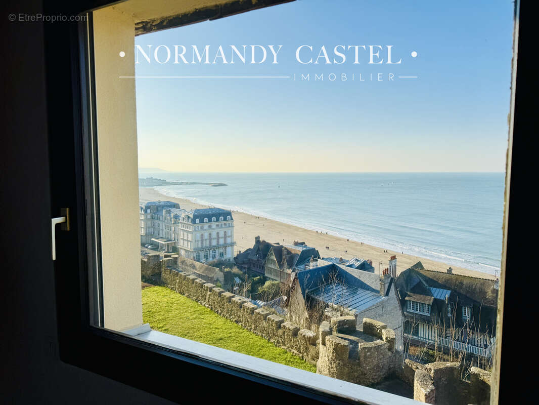 Appartement à TROUVILLE-SUR-MER