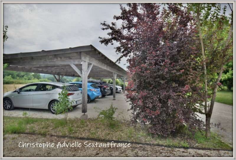 Ensemble immobilier, habitation 230 M2, 5 chambres d'hôtes, 2 gîtes, piscine sur 1 Ha - photo 14