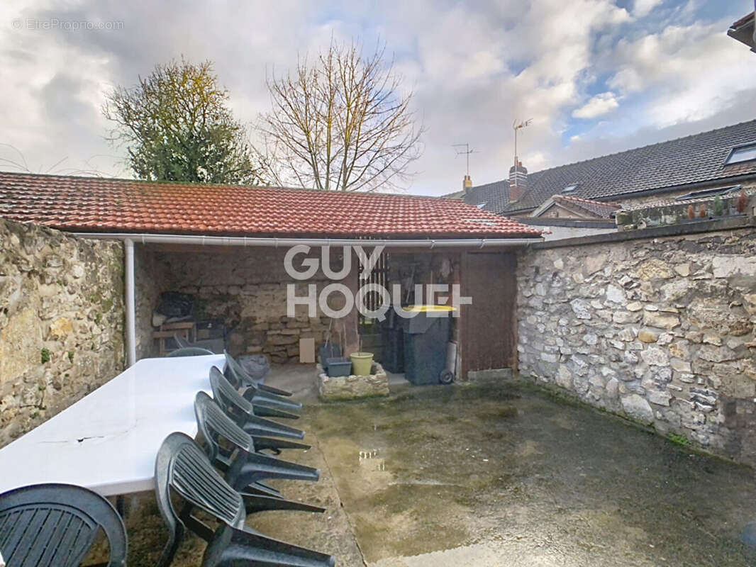 Maison à CREPY-EN-VALOIS