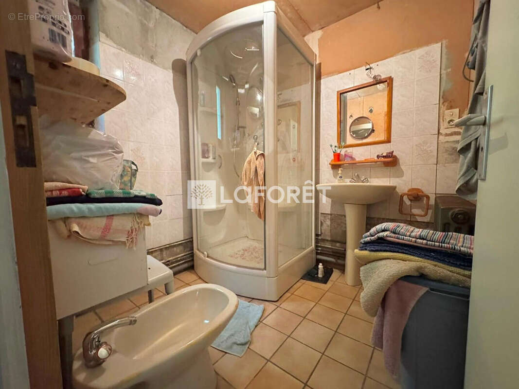 Maison à Creully-Sur-Seulles 5 pièces 80 m2 - photo 7