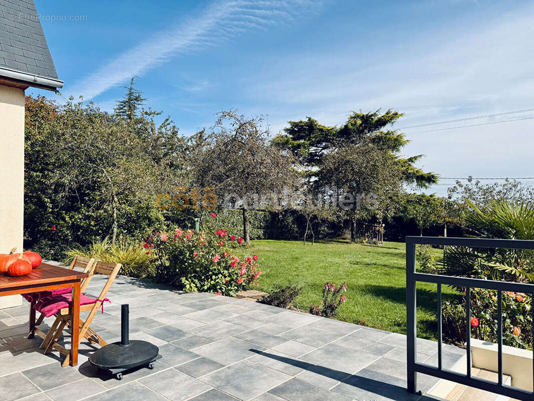 Maison à SAINT-JEAN-DES-BAISANTS