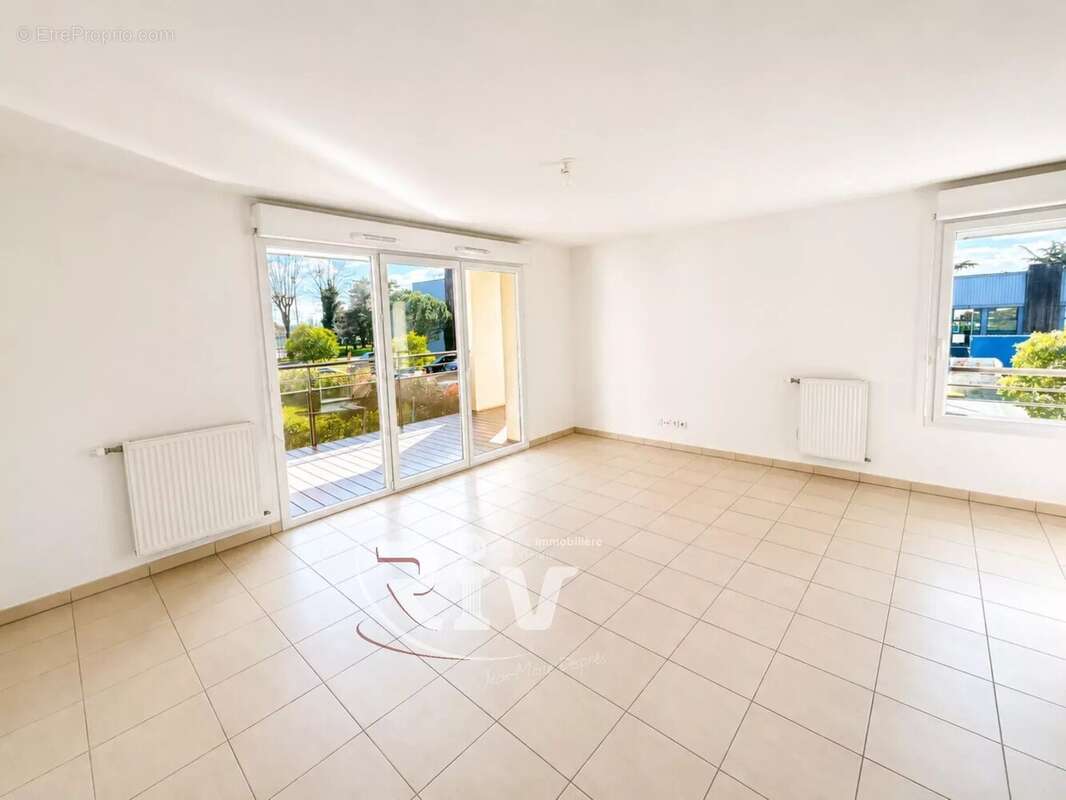 Appartement à SAINT-FONS