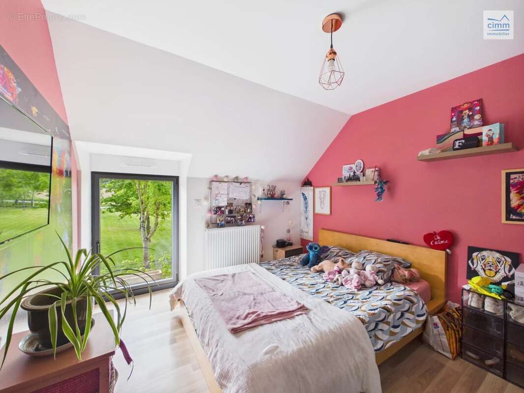 Maison à LES BRULAIS