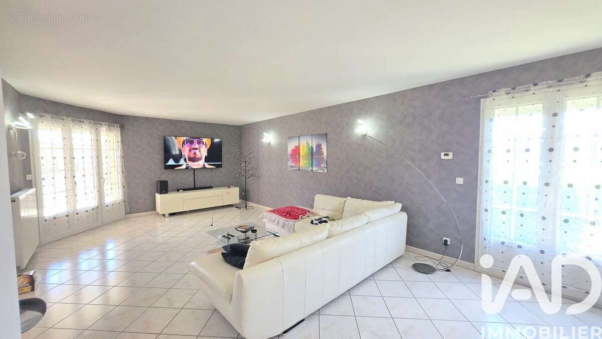 Maison 122 m² à Billom  - photo 4