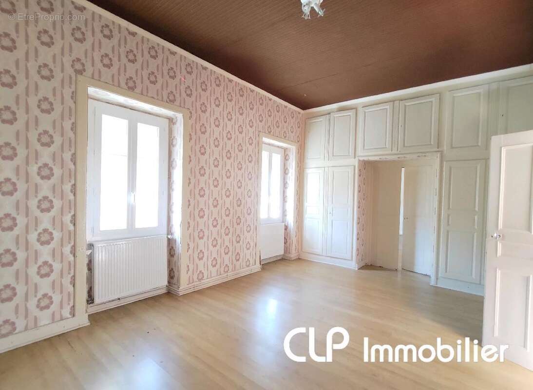 Appartement 402 m² à La Begude-De-Mazenc  - photo 6