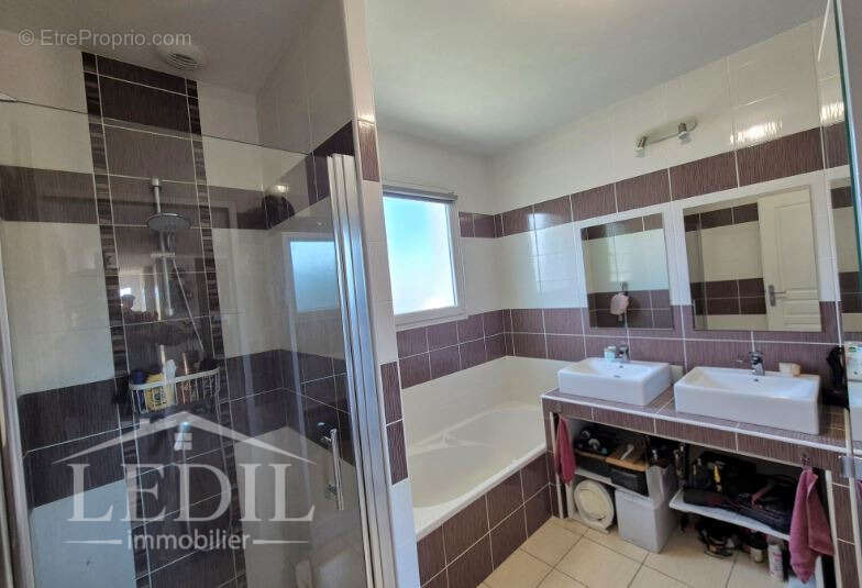 Maison plain pied 4 chambres - photo 9
