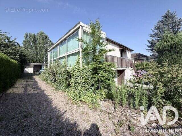 Maison 72 m² à Saint-Ouen-De-Thouberville  - photo 4