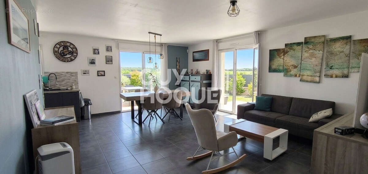 Maison à LOCMARIA-GRAND-CHAMP