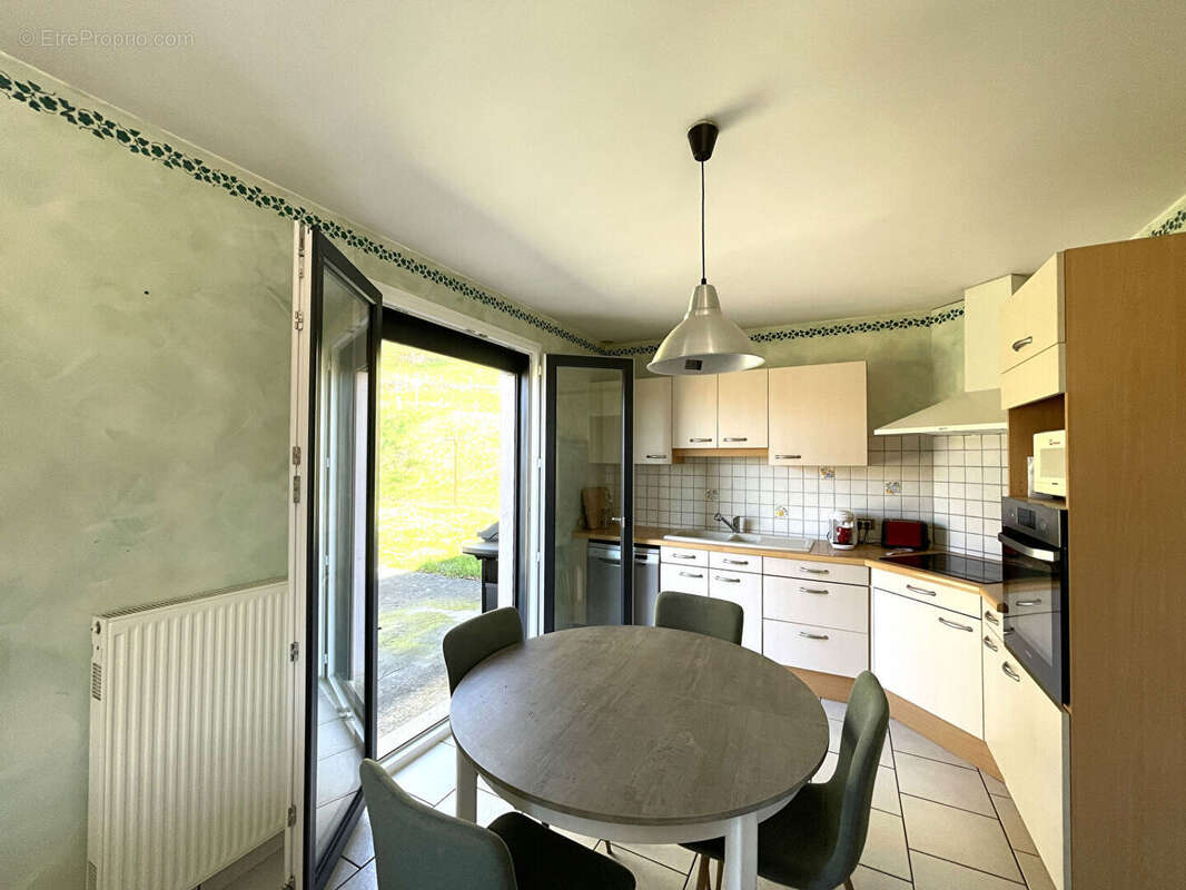 Maison à CLAIRVAUX-LES-LACS