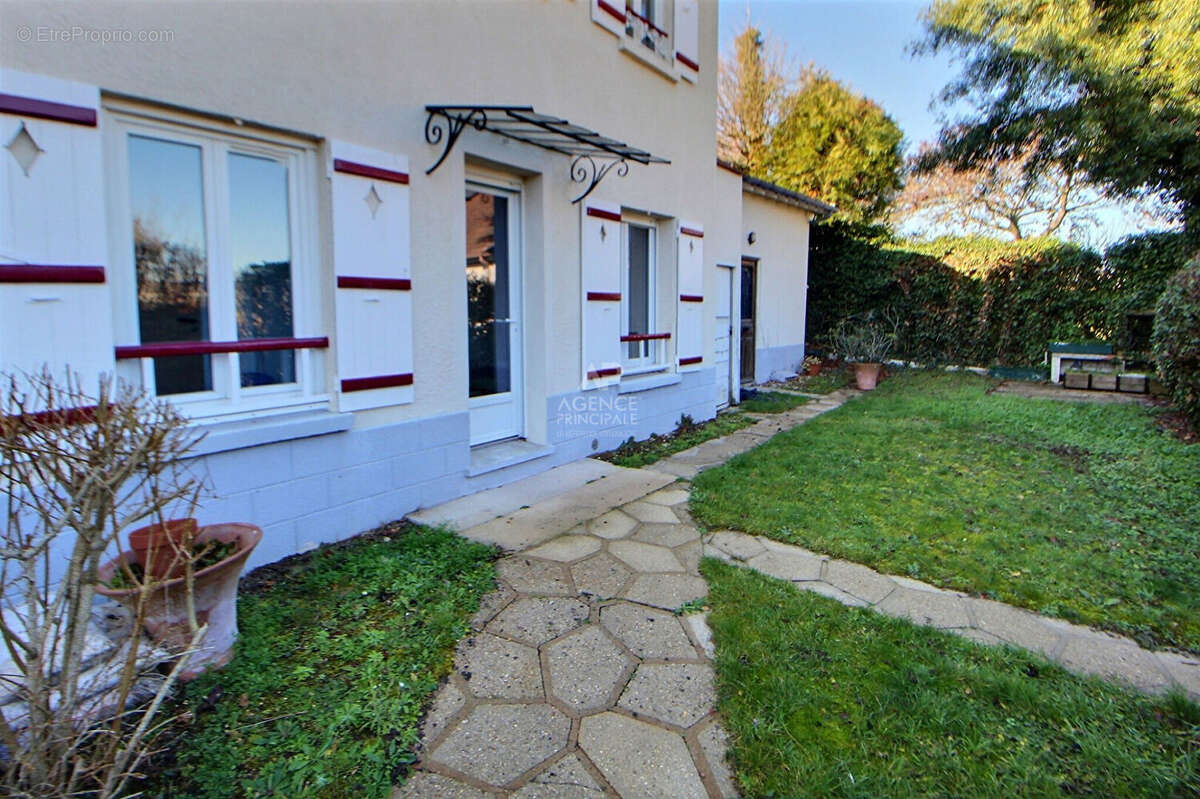 Maison à VERNOUILLET