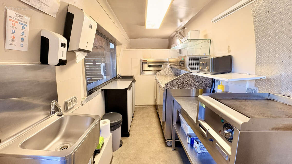 Commerce à CALCATOGGIO