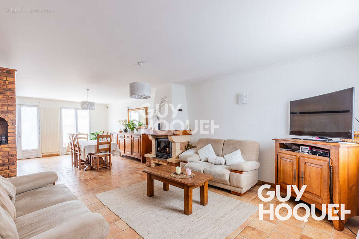 Maison à ATHIS-MONS