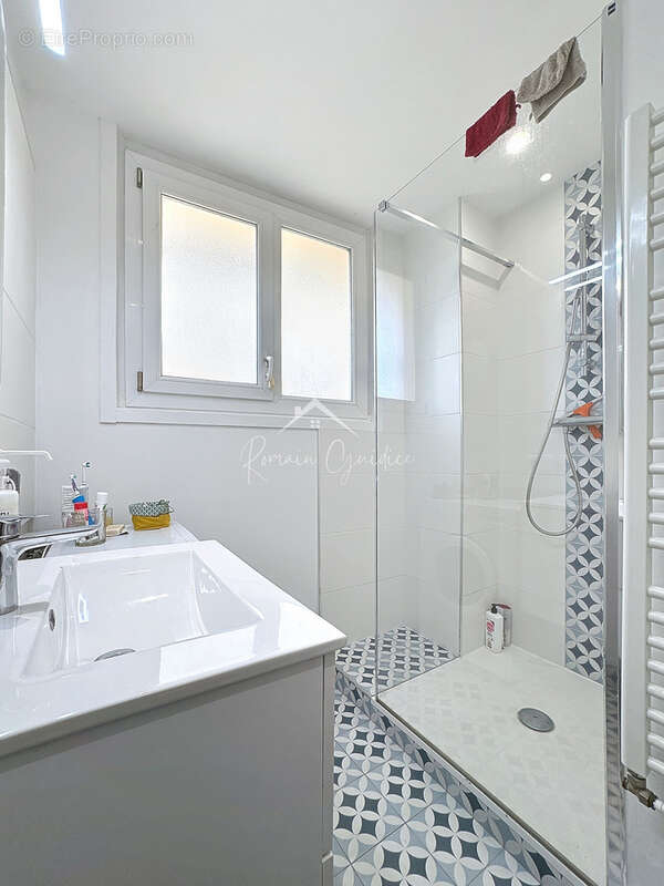Appartement f4 81 m2 refait à neuf - photo 16