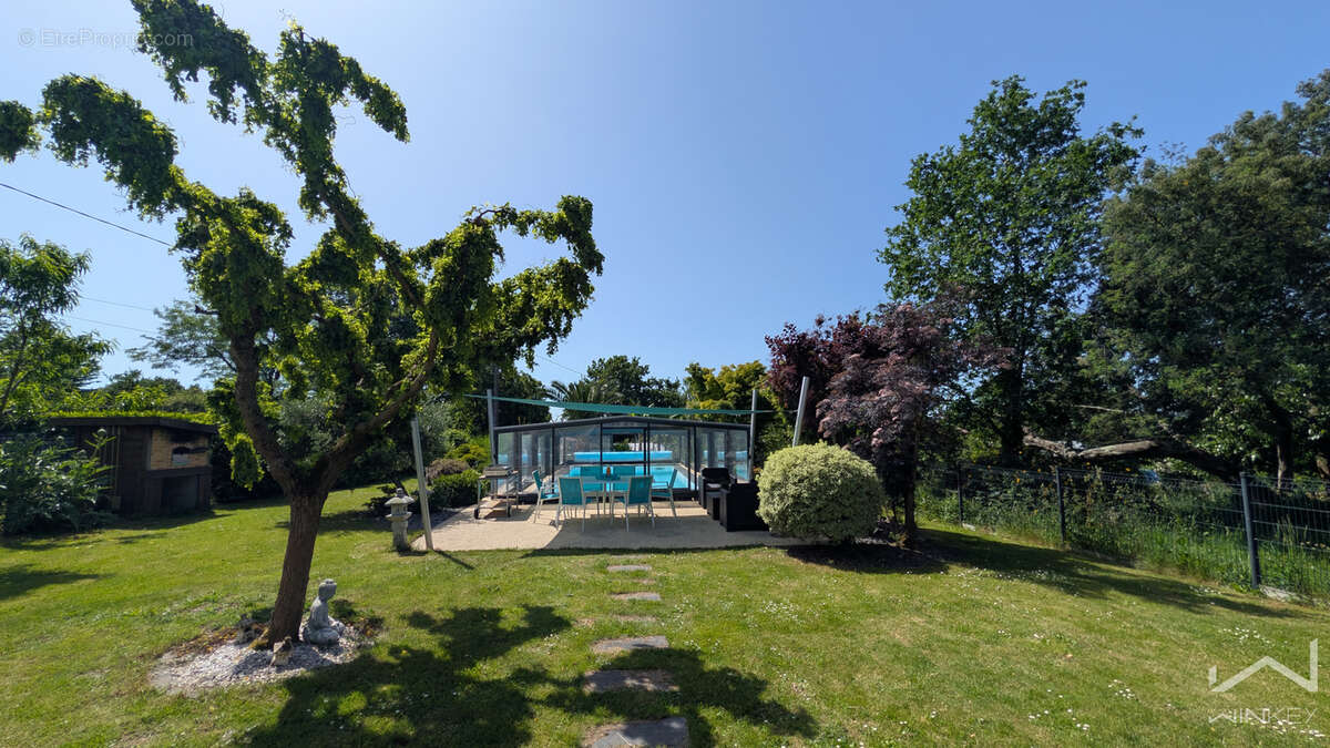 Maison 110m2 en pierres avec piscine couverte & dependance - les fougerets - photo 14
