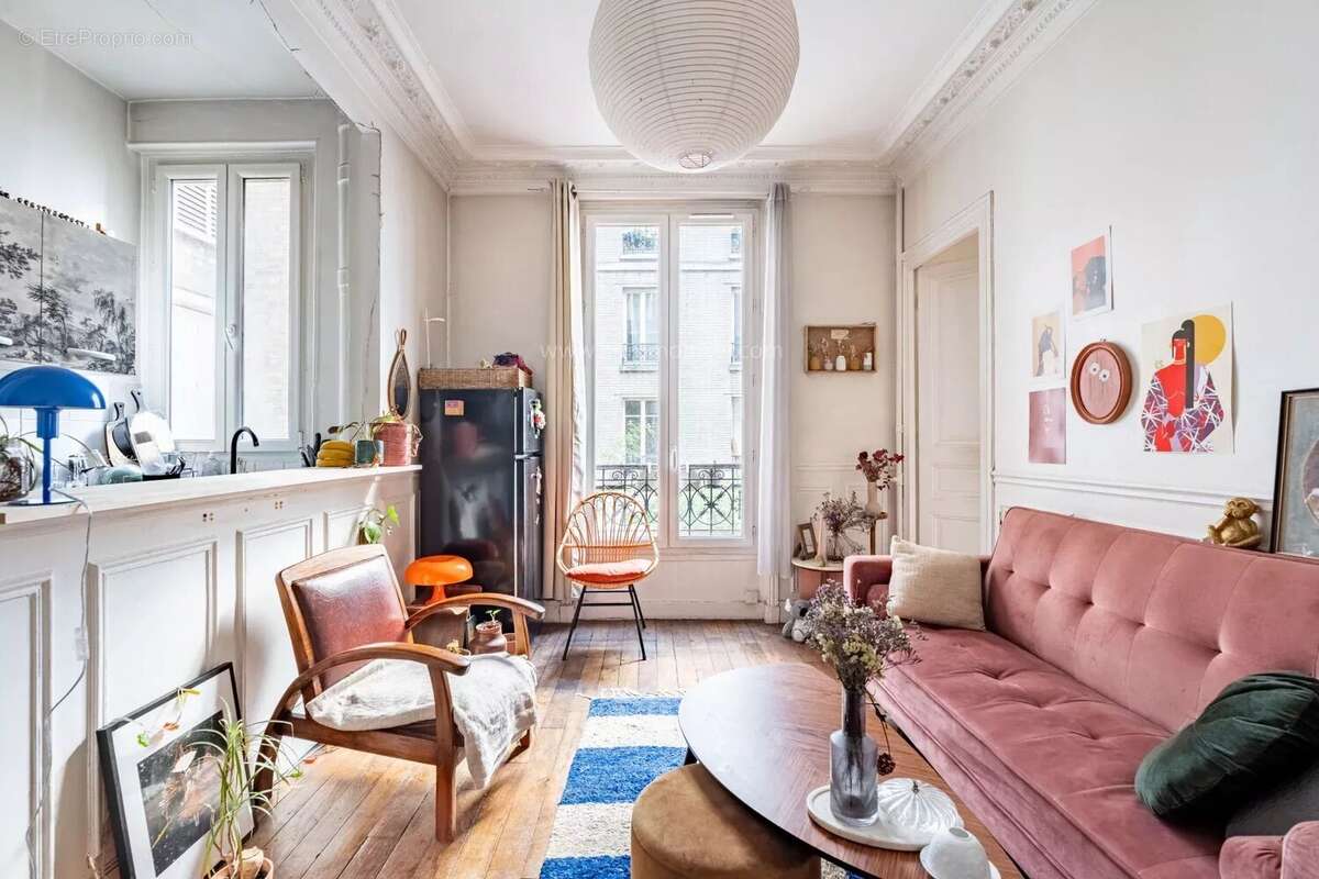 Appartement à PARIS-19E
