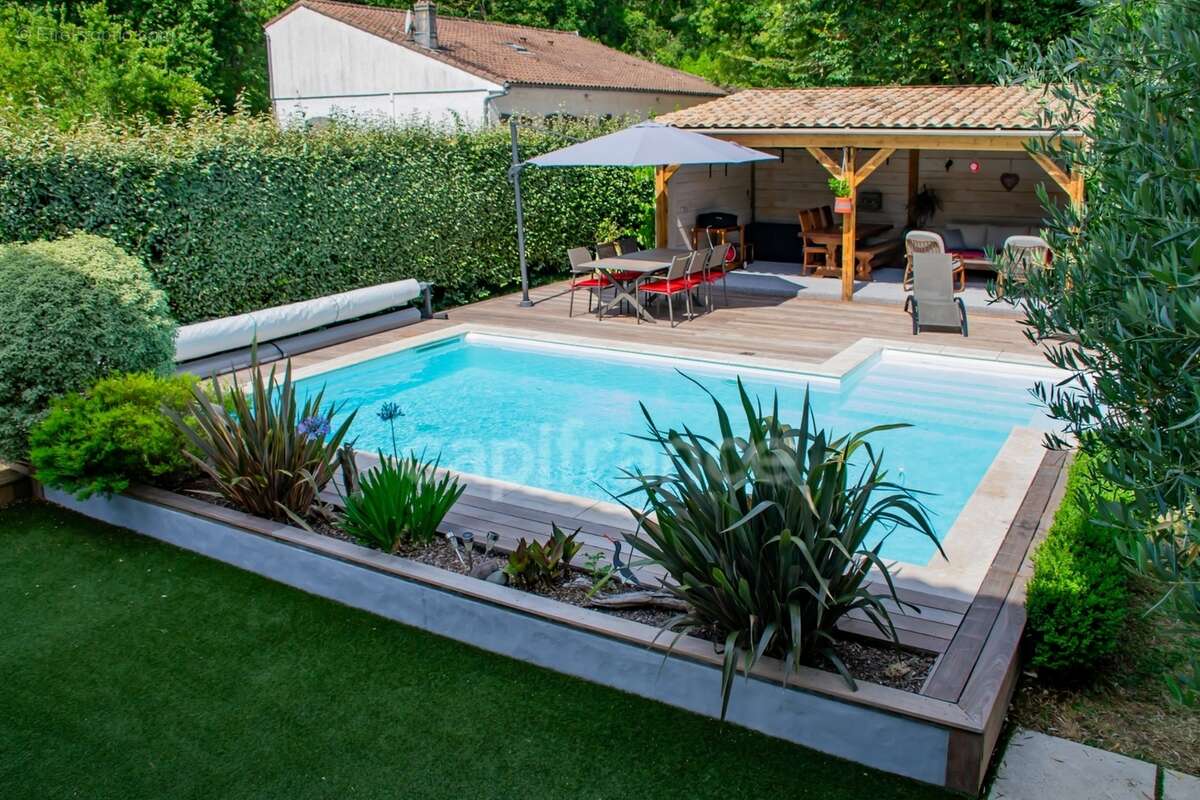 Médis - propriété de charme avec piscine - photo 4