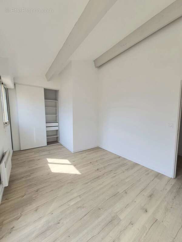 Appartement t5 dernier etage/ quartier edf - photo 4