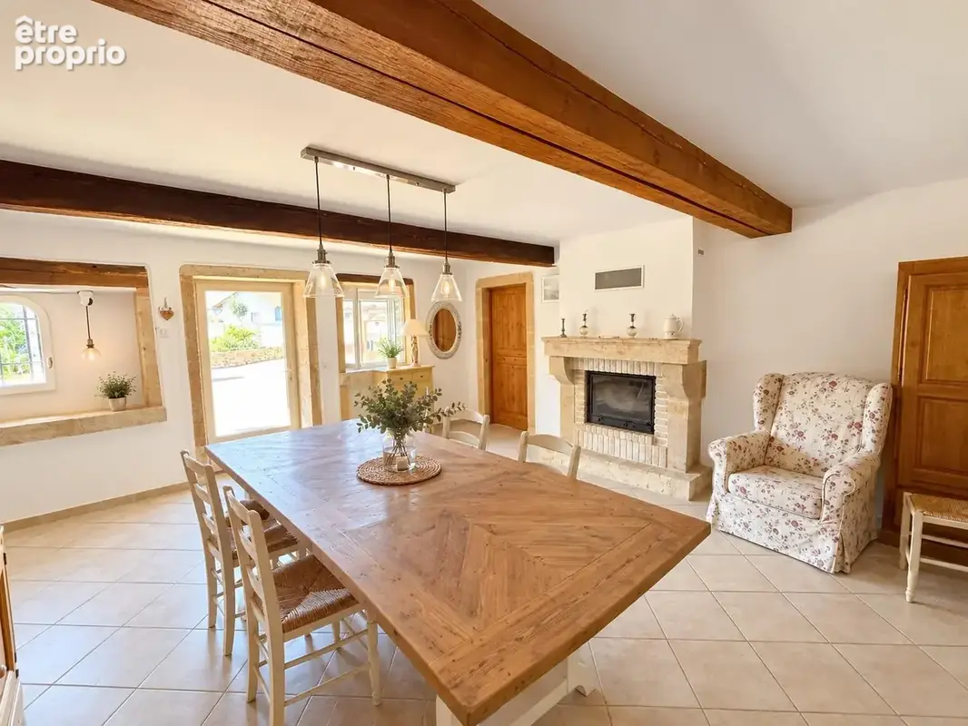 Maison de caractère 201 m2 avec fort potentiel   Terrain 1 364 m2 - photo 3
