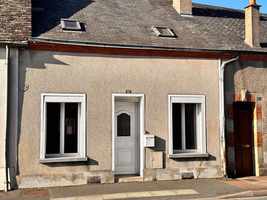 Maison à AUBIGNY-SUR-NERE
