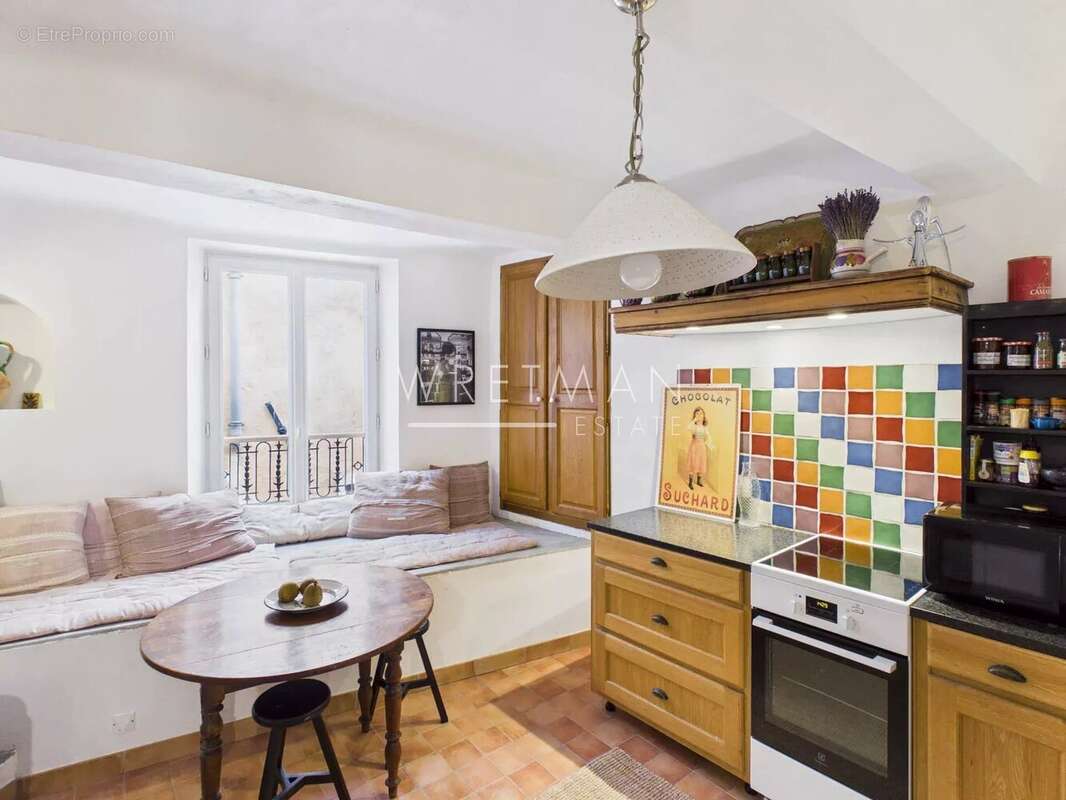Appartement à MONTAUROUX