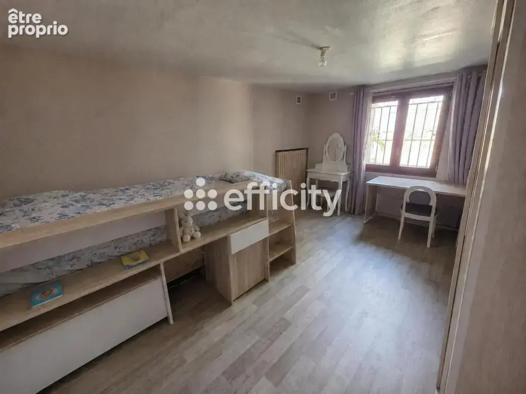 Maison 100 m² à Gagny  - photo 7