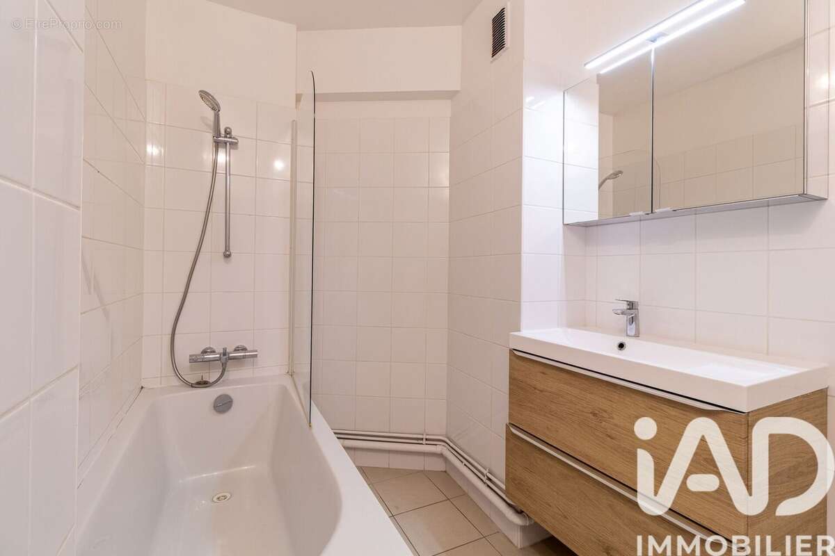 Photo 5 - Appartement à PARIS-11E