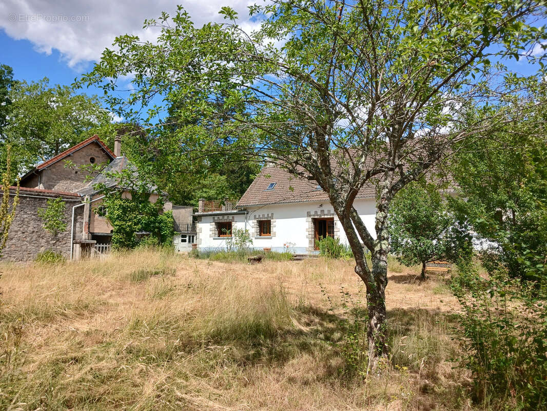 Exclusivité , maison de famille avec des grandes dépendances, entre Le Lac de Crescent et Lormes, Morvan à moi - photo 96