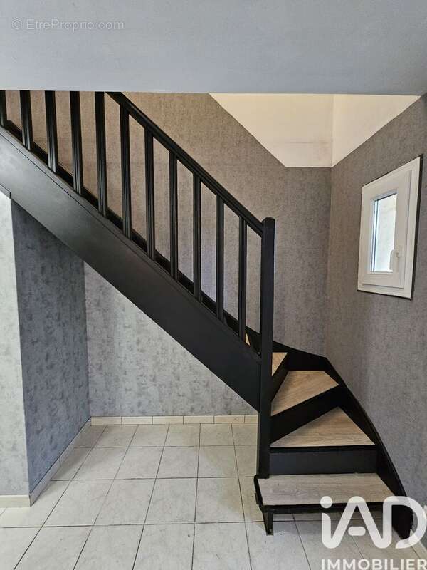 Photo 5 - Maison à CRECY-LA-CHAPELLE